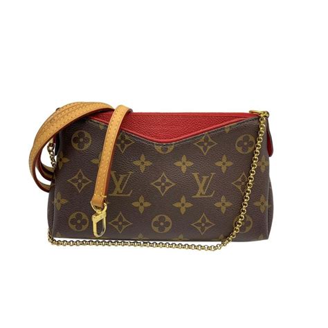 louis vuitton pallas red clutch|Louis Vuitton uk pallas clutch.